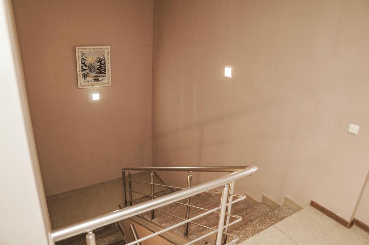Hotel Venus ティビリシ エクステリア 写真