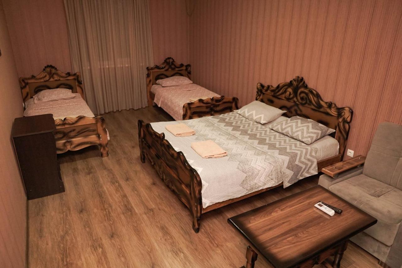 Hotel Venus ティビリシ エクステリア 写真